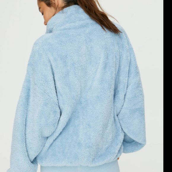 like new Aritzia TNA fuzzy Zip Mockneck in Dune blue -Size S - Picture 2 of 4